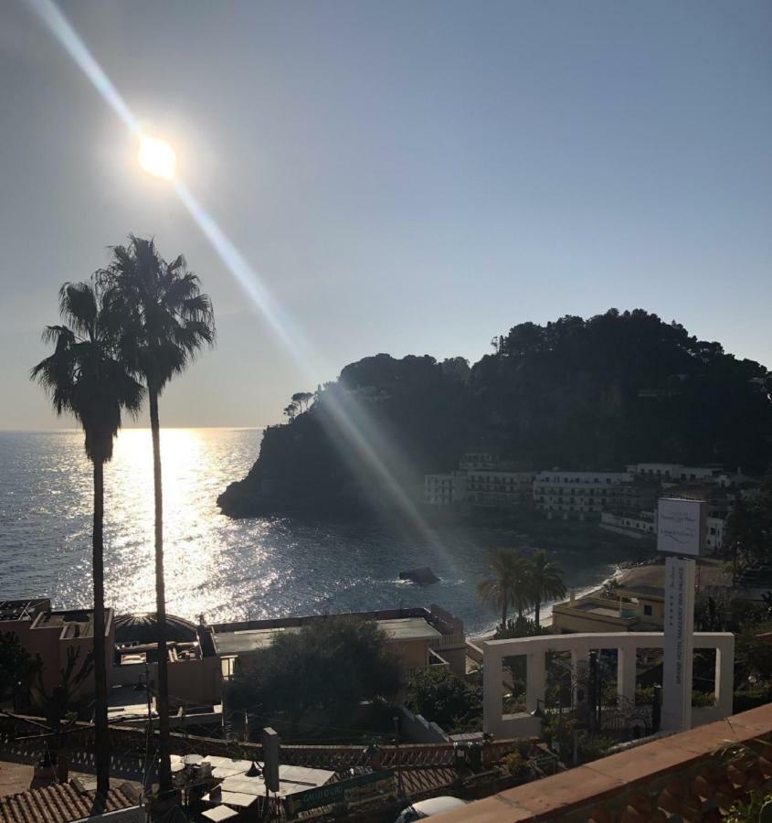 Apartmán La Bomboniera Della Brigata Spendereccia! Taormina Exteriér fotografie